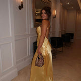 Paulina | Rochie cu umerii goi