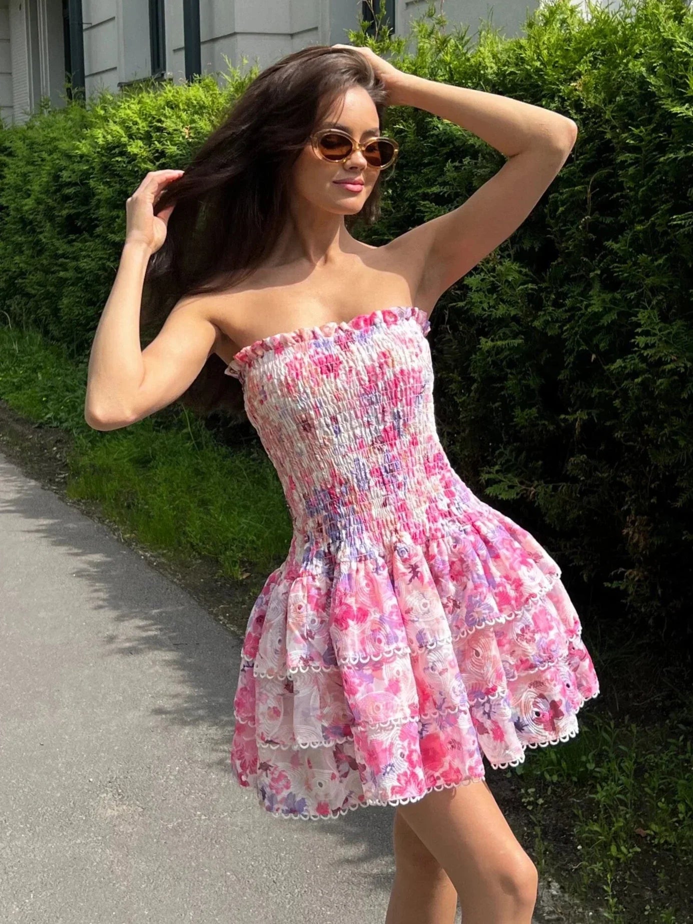Rochie cu volane elegante