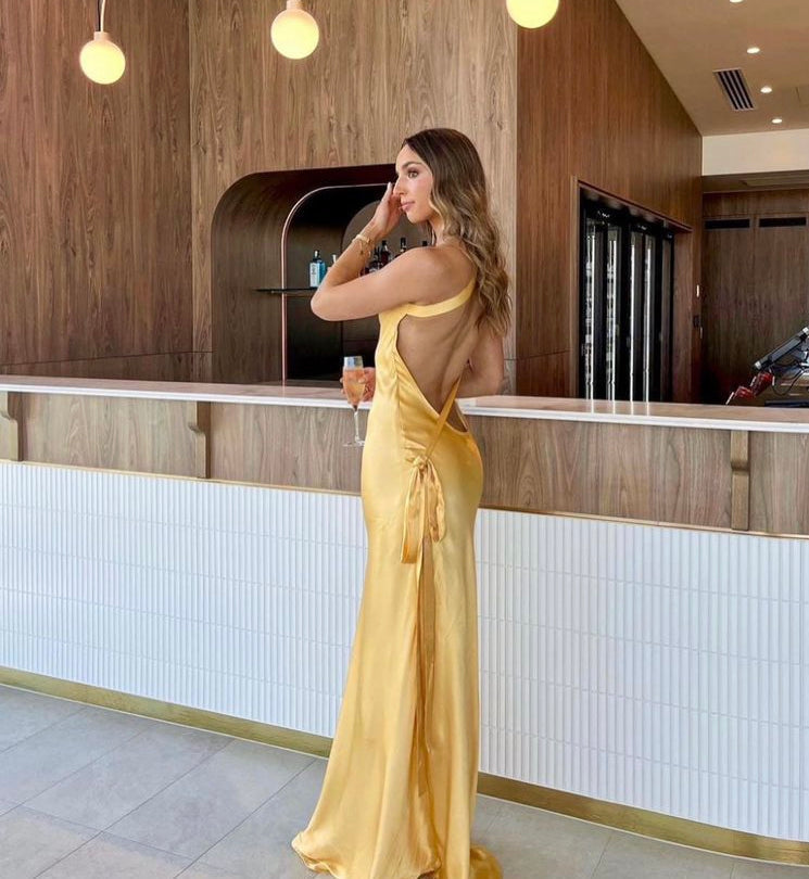 Paulina | Rochie cu umerii goi