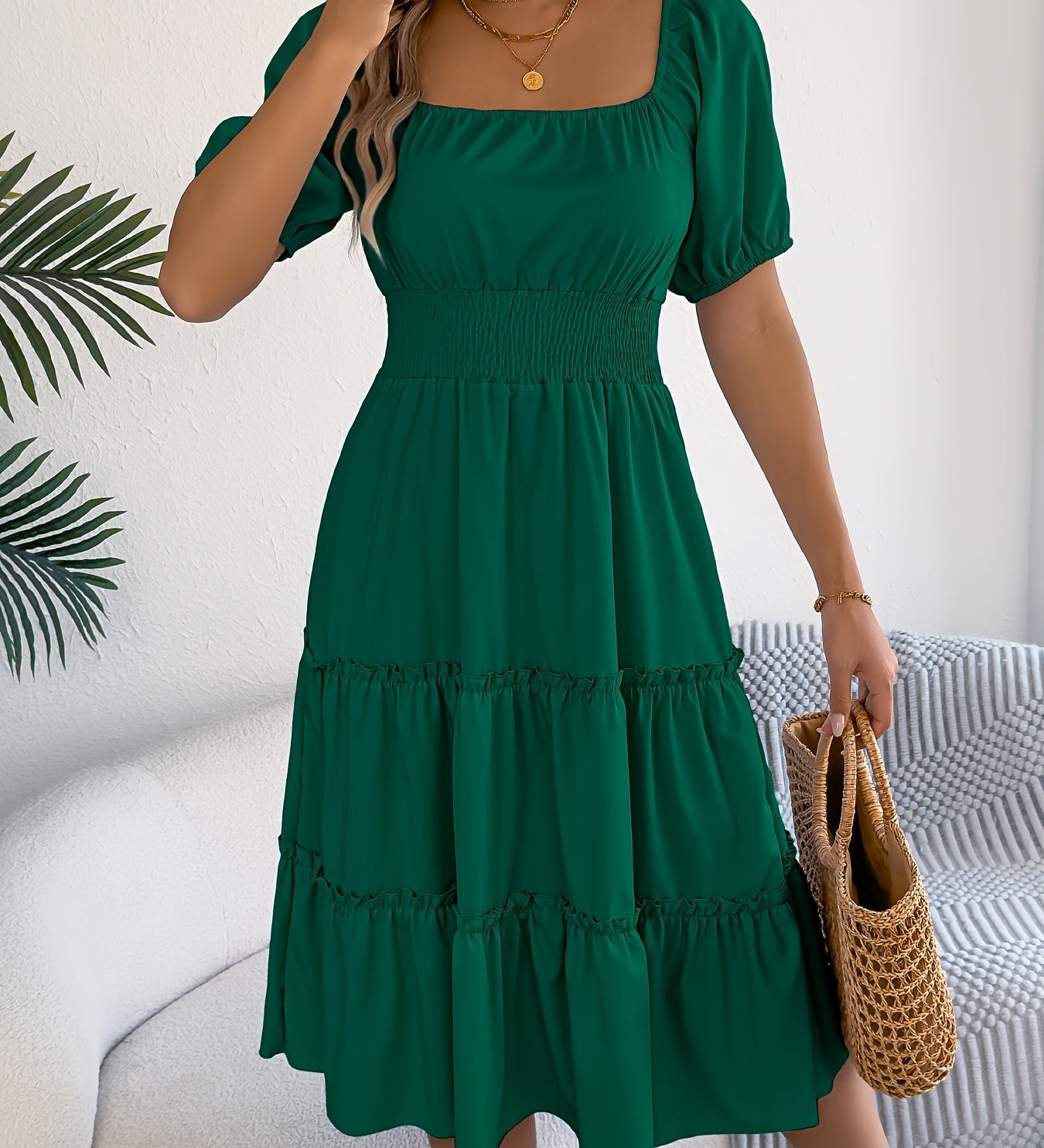 Rochie cu mâneci bufante
