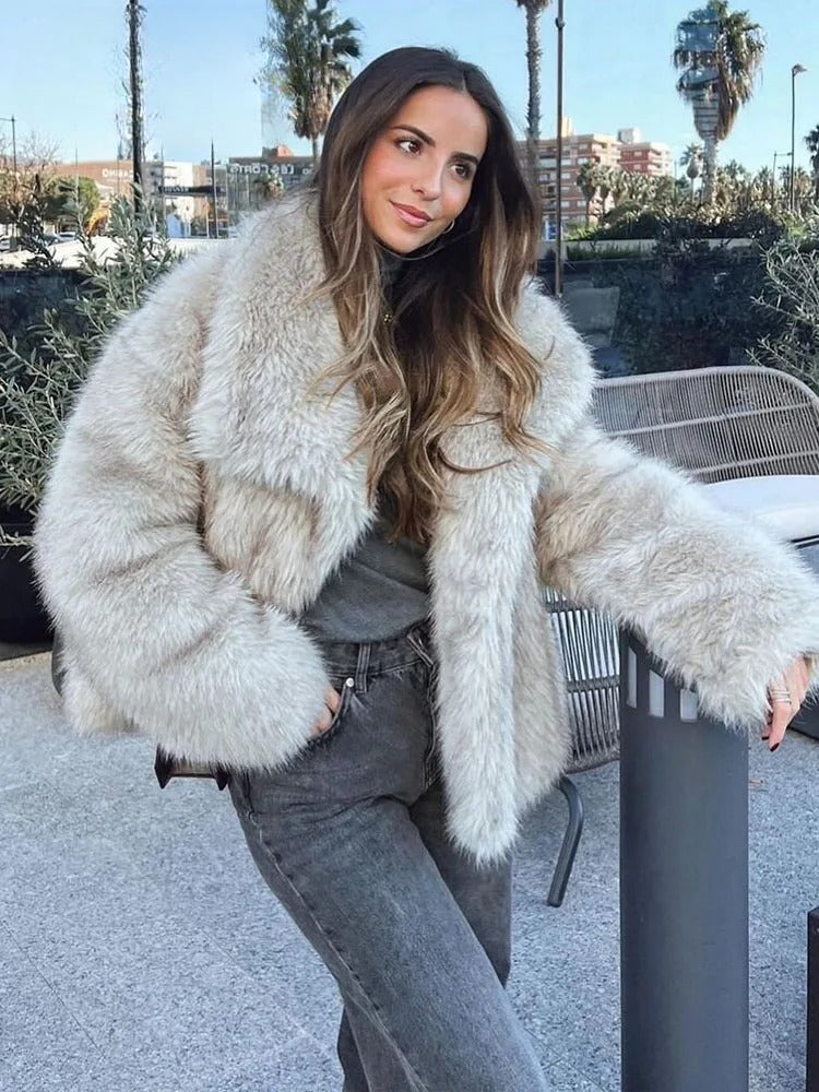 Ines | Jachetă din blană