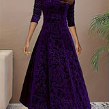Nina Rochie de Catifea
