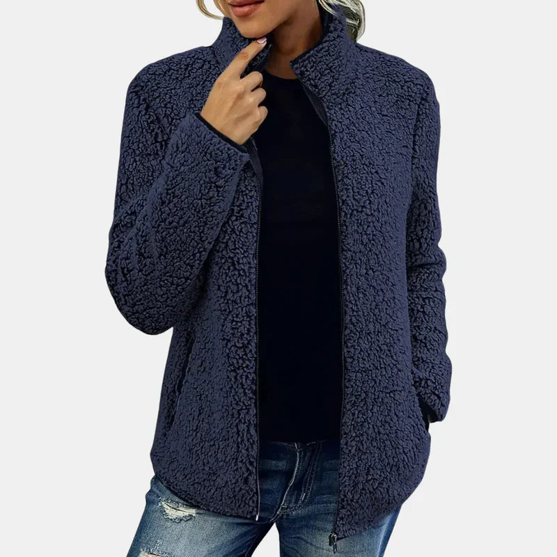 Jachetă plușată elegantă
