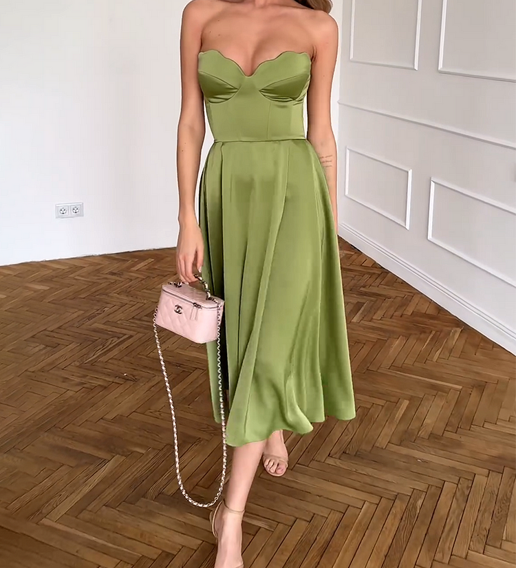 Aerith | Rochie elegantă fără bretele