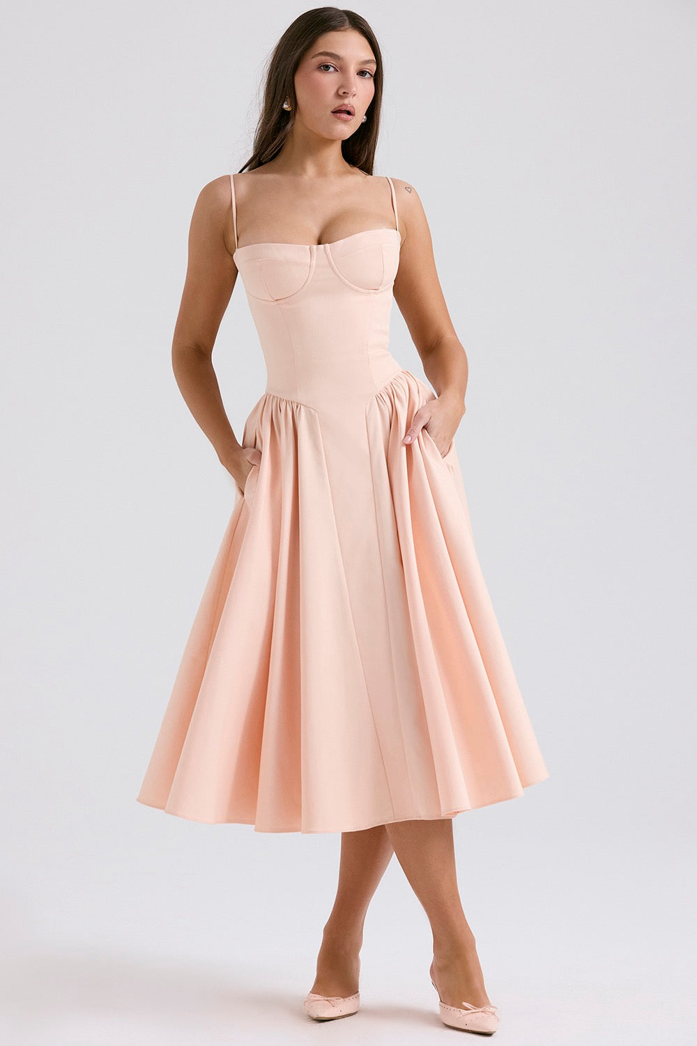 Claire | Rochie de vară care evidențiază
