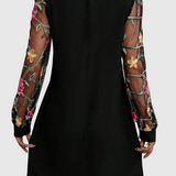Rochie florală cu decolteu