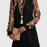 Rochie florală cu decolteu