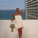 Rochie mini cu trandafir