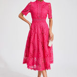 Rochie midi din dantelă