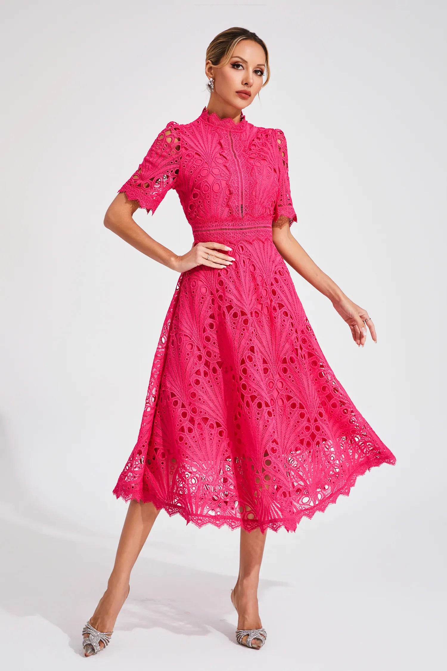 Hallie | Rochie midi din dantelă