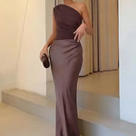 Sophia | Rochie maxi din satin cu un umăr gol