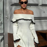 Rochie mini din dantelă