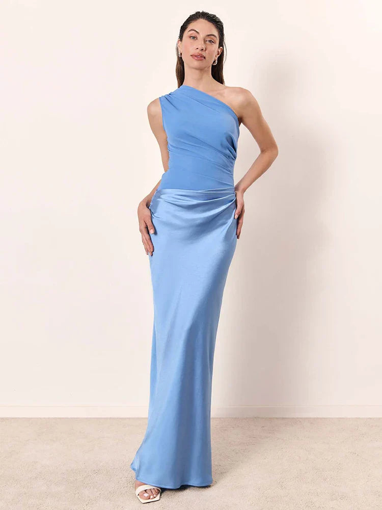 Sophia | Rochie maxi din satin cu un umăr gol