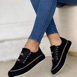Lucy Sneakers moderni versatili