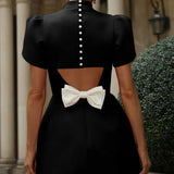Rochie mini cu mâneci petală