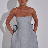 Rochie mini cu fundă elegantă