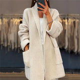 Cardigan tricotat modern