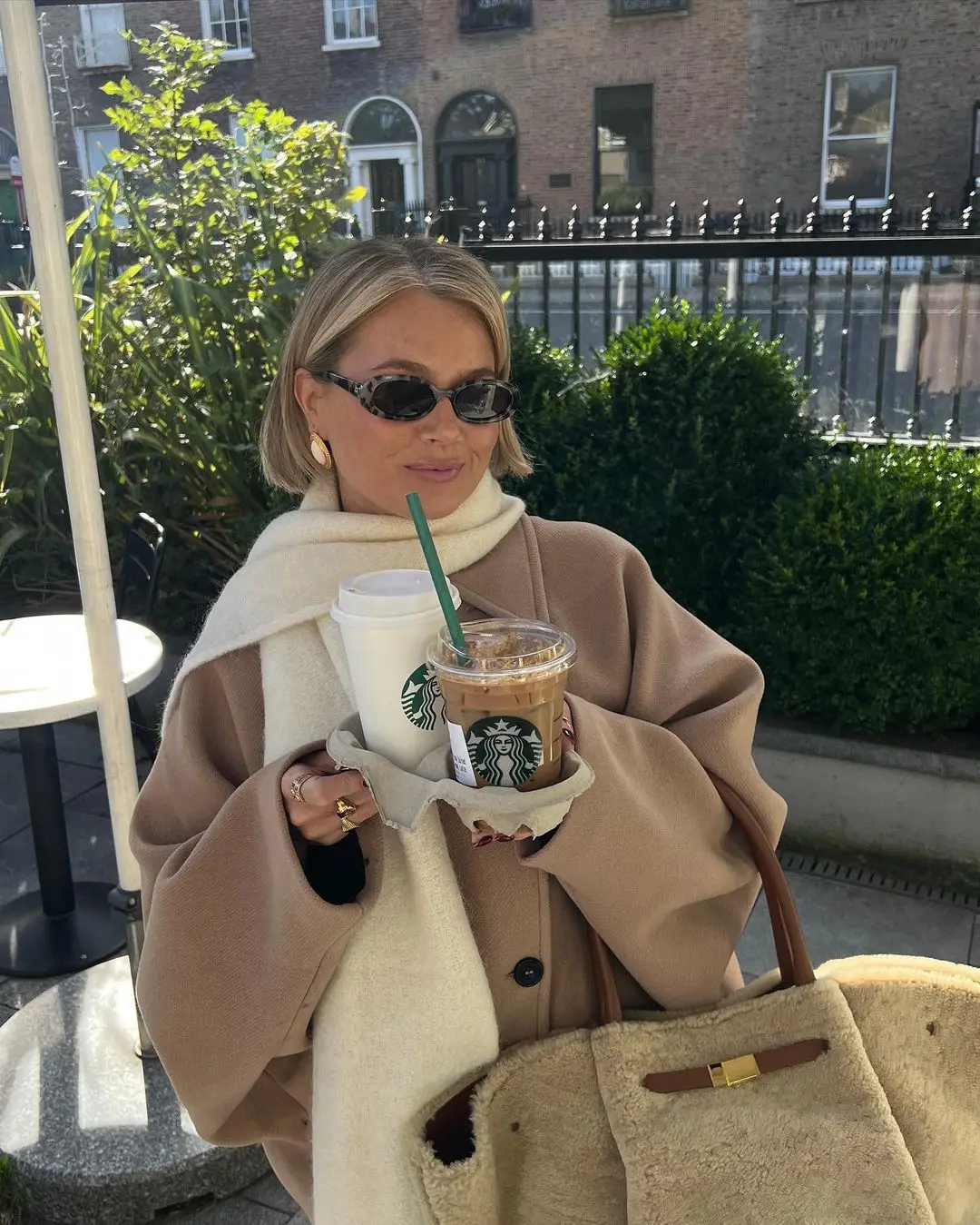 Palton oversized cu buzunare