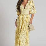 Rochie din dantelă