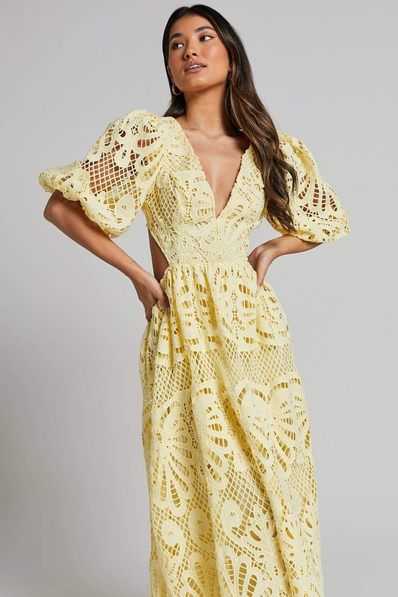 Rochie din dantelă